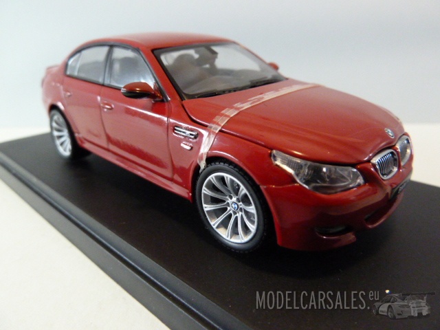 matras optie Plantkunde BMW M5 (e60) With engine 1:43 03503R KYOSHO diecast model car / scale model  For Sale