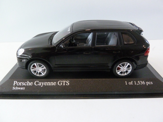 MINICHAMPS 400066280 PORSCHE CAYENNE GTS 2006 NOIR 1.43 - Boutique Auto  Moto / SPARK