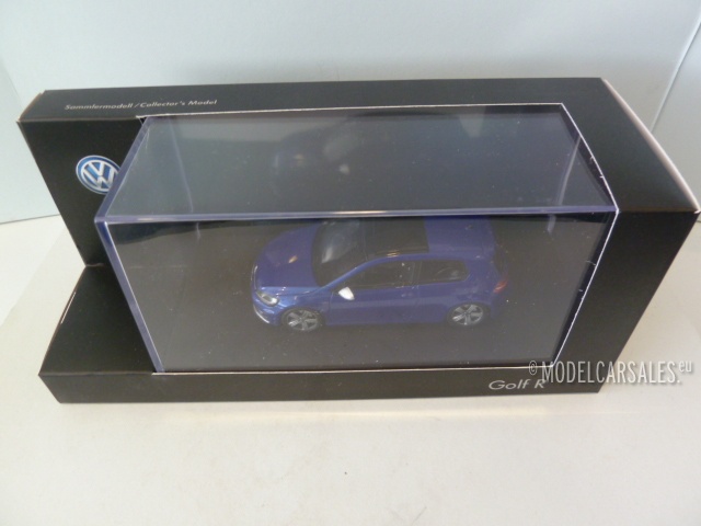 Volkswagen Golf VII R Lapiz Blue Metallic 1:43 Spark 5GV099300D5K