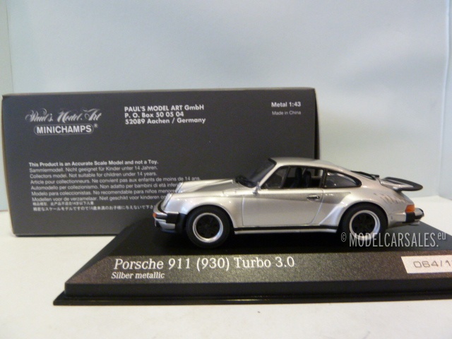 PORSCHE 911 930 Turbo 3.0 silber silver 1975 Atlas by Spark  1:43 