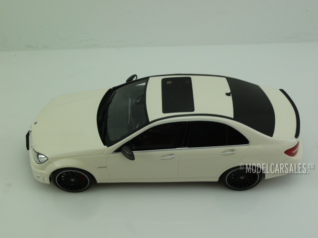 Mercedes-benz C63 AMG (w204) Sedan Diamond White 1:18 GT166 GT SPIRIT  diecast model car / scale model For Sale