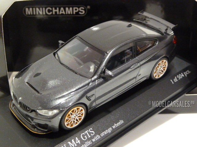 BMW M4 GTS Mineral Grey Met/ 1:43 410025228 MINICHAMPS