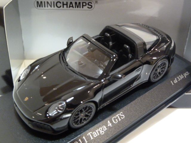 Porsche 911 (992.2) Targa 4 GTS