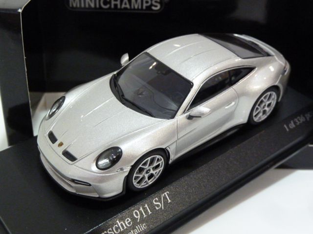 Porsche 911 (992.1) S/T