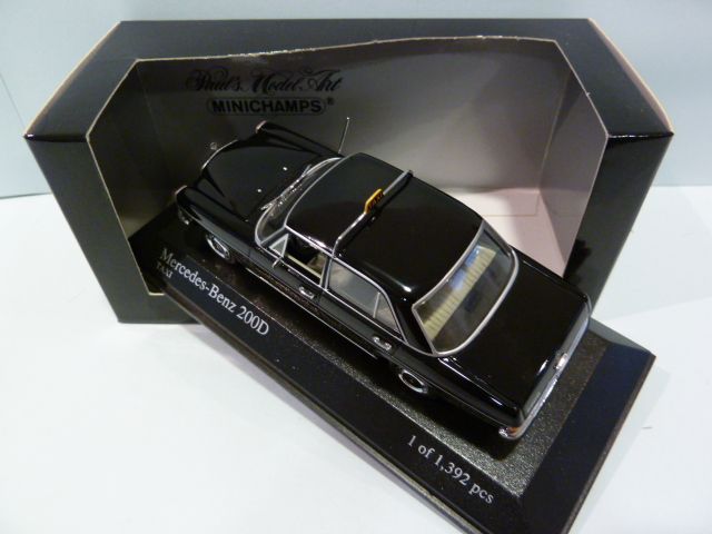 Mercedes-benz 200 d (w114/115) Taxi Black 1:43 400034095 MINICHAMPS diecast  model car / scale model For Sale