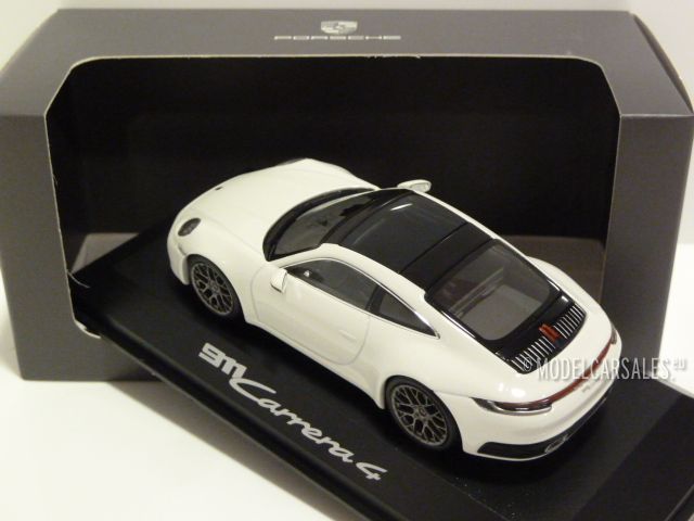 Porsche 911 Carrera 4 White Black 1:43 Minichamps Model Car 992