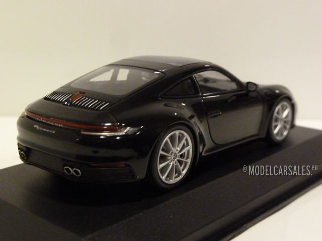 Porsche 911 992 Carrera 4S 2019 Black Metallic Minichamps 410069320 -  Miniatures Autos Motos