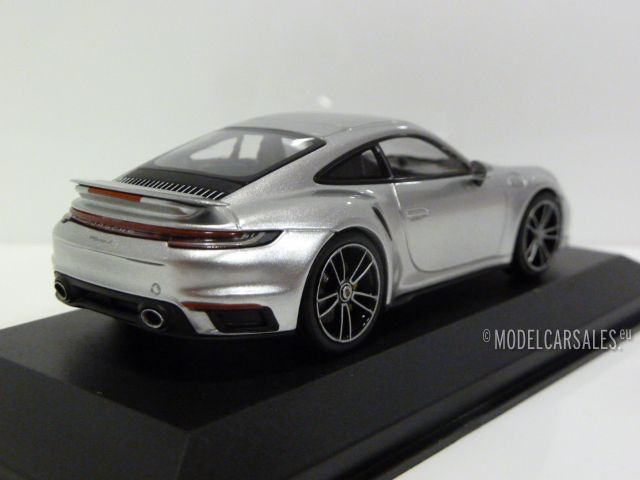 Minichamps 1:43 New Gt Silver Metallic WAP0201780K Porsche 911 Turbo S