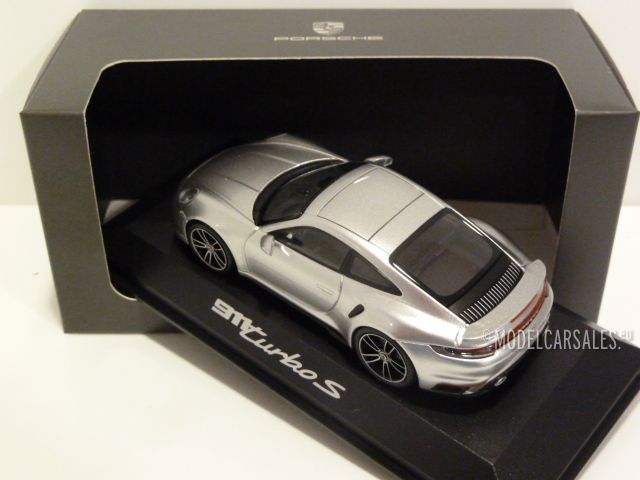 Minichamps 1:43 New Gt Silver Metallic WAP0201780K Porsche 911 Turbo S