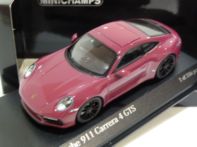 Porsche 911 (992) Carrera 4 GTS