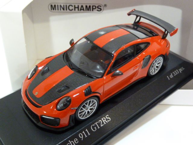 Porsche 911 (991.2) GT2 RS Weissach Package Guards (indisch) Red 1