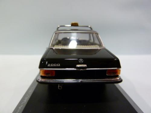 Mercedes-benz 200 d (w114/115) Taxi