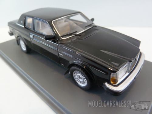 Volvo 262c Bertone Black