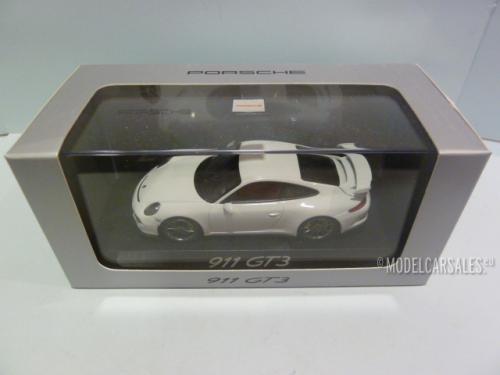 Porsche 911 (991) GT3 Porsche 911 (991) GT3