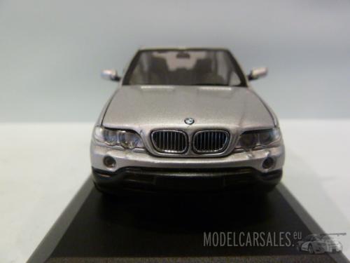BMW X5 4.4i (e53)