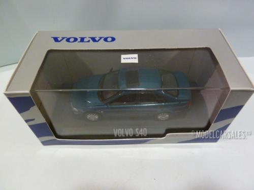 Volvo S40