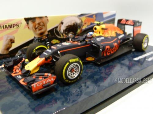 Red Bull Racing Tag Heuer RB12