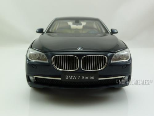 BMW 750Li (F02) Long