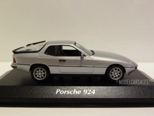 Porsche 924