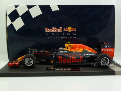 Red Bull Racing TAG Heuer RB12