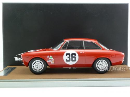 Alfa Romeo Giulia 1600 Sprint GTA