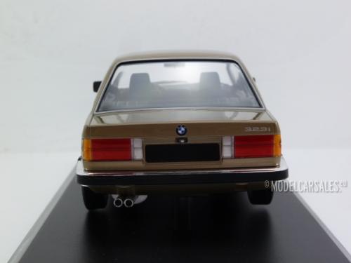 BMW 323i (e30)