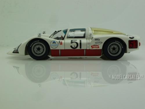 Porsche 906E