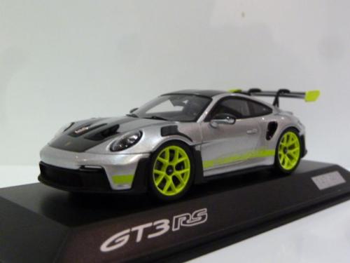 Porsche 911 (992) GT3 RS
