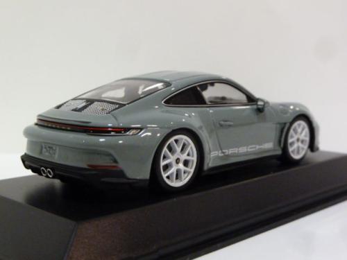 Porsche 911 (992) S/T