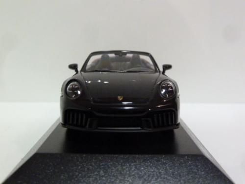 Porsche 911 (992.2) Carrrera GTS Cabriolet