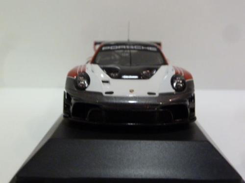 Porsche 911 (992) GT3 R Rennsport Flacht