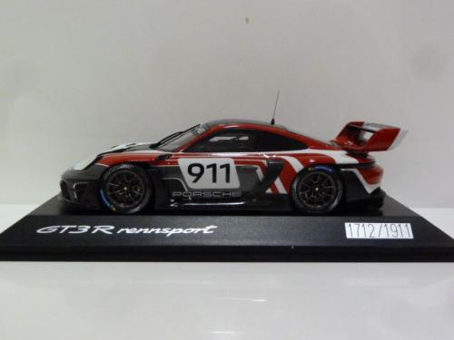 Porsche 911 (992) GT3 R Rennsport Flacht