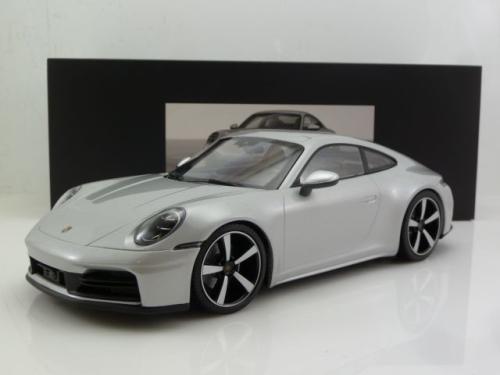 Porsche 911 (992.2) Carrera