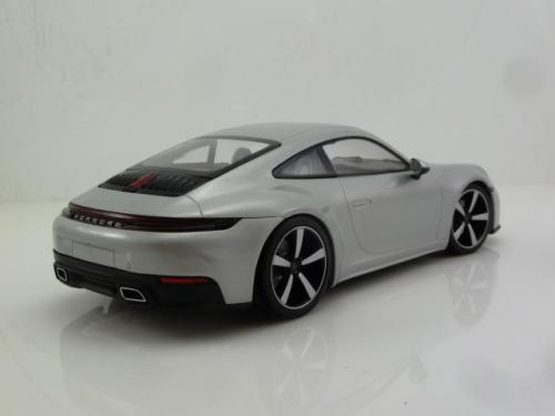 Porsche 911 (992.2) Carrera