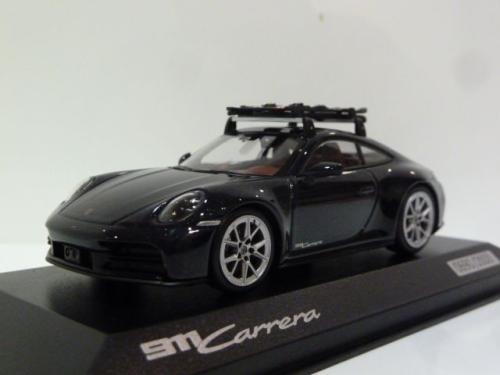 Porsche 911 (992.2) Carrera