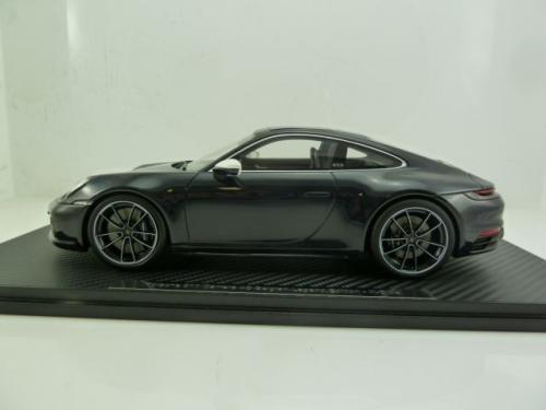 Porsche 911 (992) Carrera 4S Belgian Legend Edition