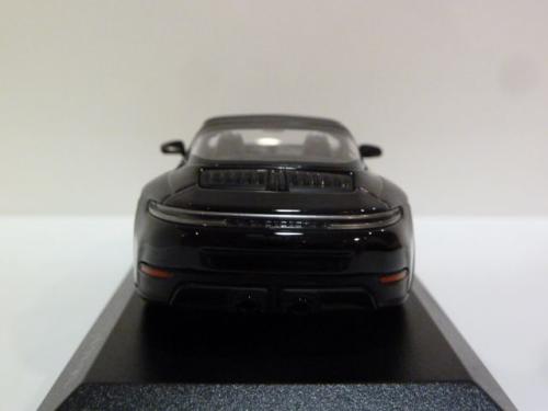 Porsche 911 (992.2) Targa 4 GTS