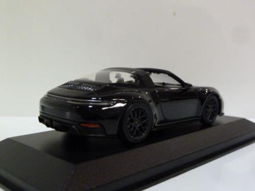 Porsche 911 (992.2) Targa 4 GTS
