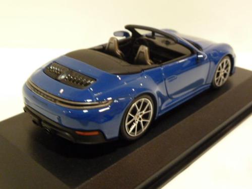 Porsche 911 (992.2) Carrera GTS Cabriolet