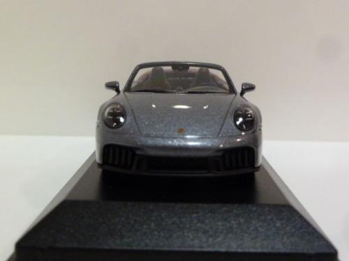 Porsche 911 (992.2) Carrera GTS Cabriolet