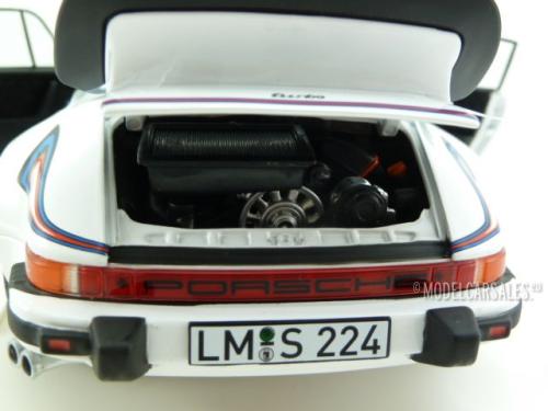 Porsche 911 (930) Turbo 3.3 Porsche 911 (930) Turbo 3.3