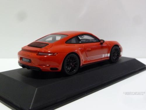 Porsche 911 (991.2) Carrera 4 GTS