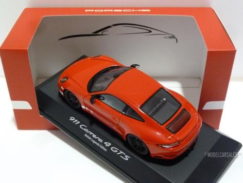 Porsche 911 (991.2) Carrera 4 GTS