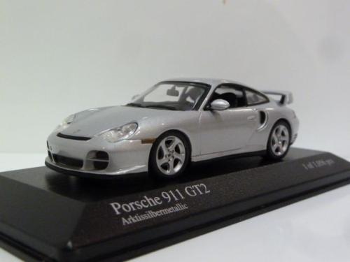 Porsche 911 (996.2) GT2