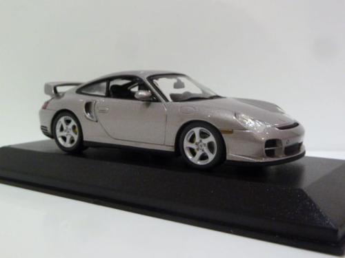 Porsche 911 (996 II) GT2