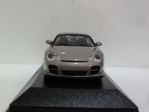 Porsche 911 (996 II) GT2