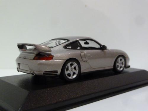 Porsche 911 (996 II) GT2