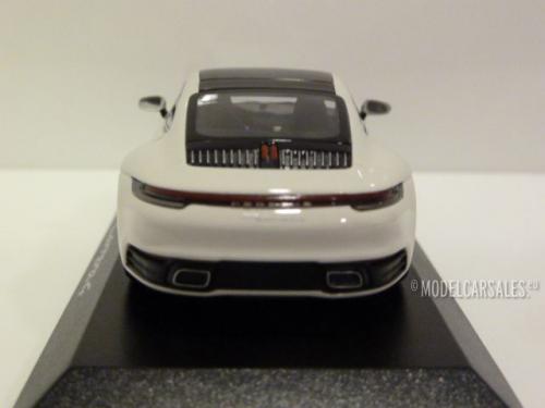 Porsche 911 (992) Carrera 4