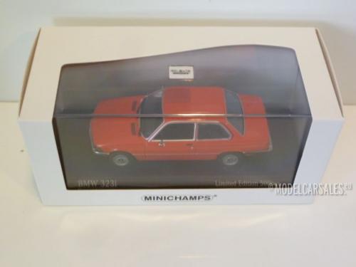 BMW 323i
