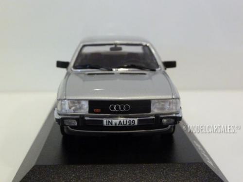 Audi 100 (c2)